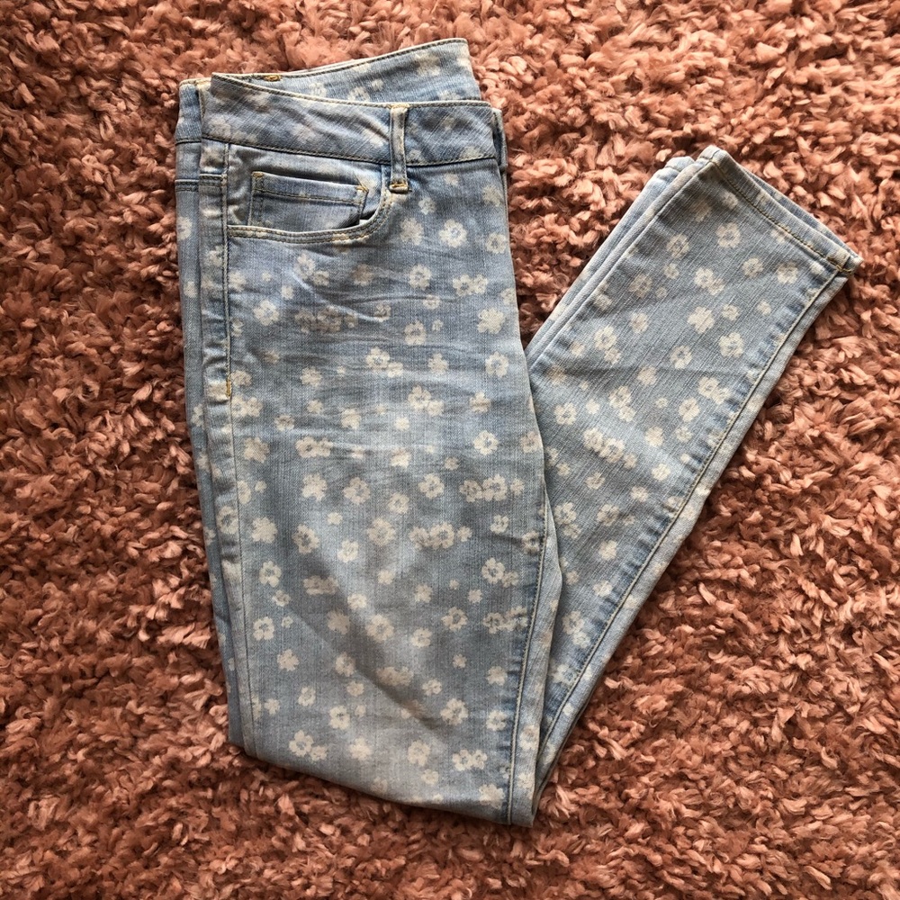 Forever 21 Flower Jeans!